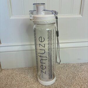 Zenfuze 3-in-1 Fruit Infuser Water Bottle With Flip Top Locking Lid Clear 24 oz